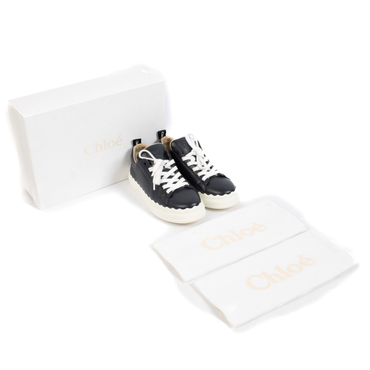 shop 100% authentic second hand Chloé Blue Lauren Sneakers - Size 38 on Labellov.com