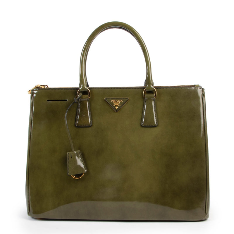 Shop safe online Prada Green Galleria Fum top handle bag, Prada bag in very good condition, Green Prada top handle bag in very good condition.
