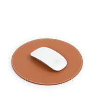 Buy an authentic second hand Delvaux cognac mouse pad at Labellov