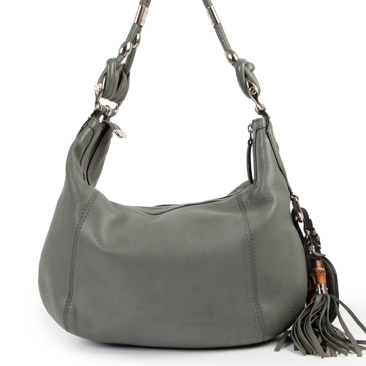 Buy an authentic second hand Gucci grey shoulder bag at Labellov