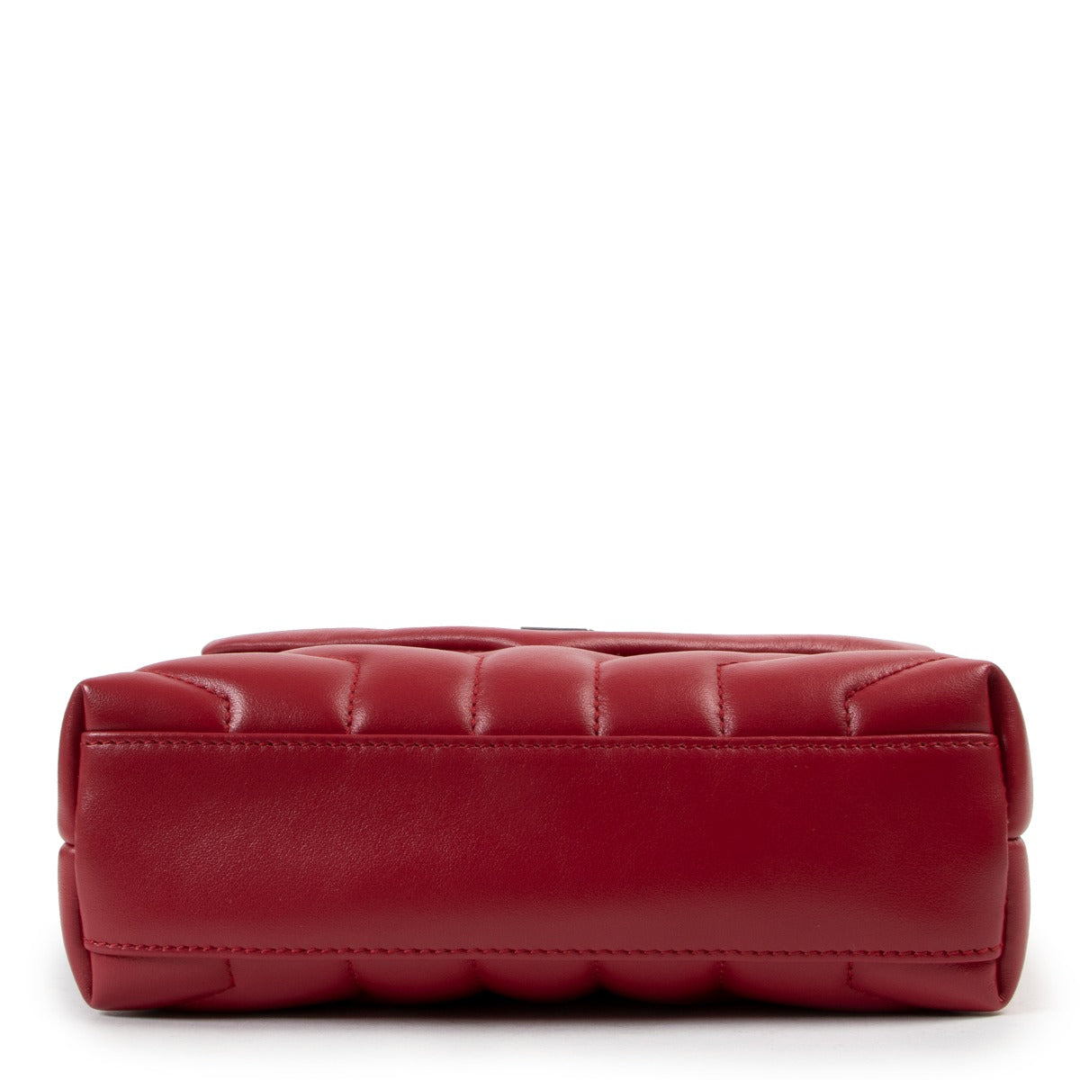 Buy an authentic second hand Saint Laurent Loulou Toy Red Leather Crossbody Bag as new at Labellov.
