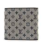 Shop safe online at Labellov in Antwerp this 100% authentic second hand Louis Vuitton Blue Mini Lin Elise Wallet