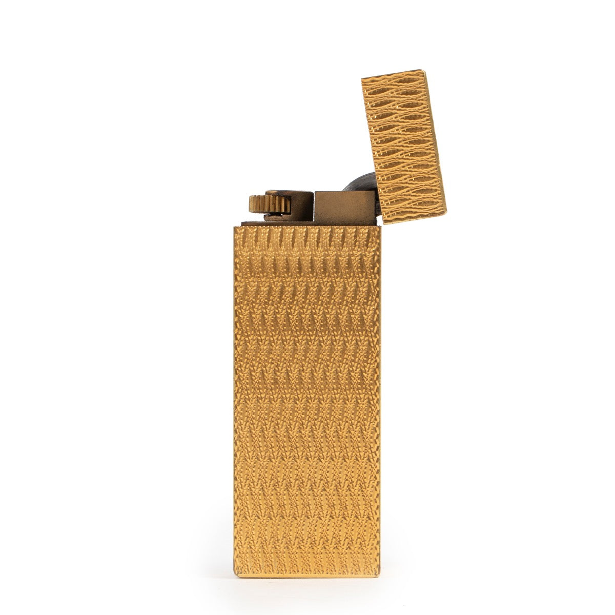 Shop safe online at Labellov in Antwerp this 100% authentic second hand Must De Cartier Gold Lighter