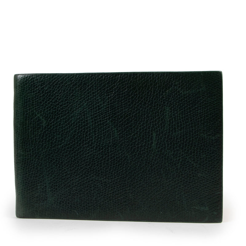 Shop safe online at Labellov in Antwerp this 100% authentic second hand Delvaux Green Leather Photo Holder