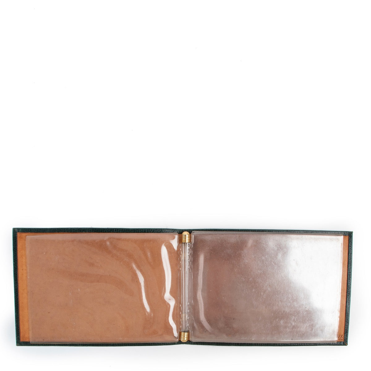 Shop safe online at Labellov in Antwerp this 100% authentic second hand Delvaux Green Leather Photo Holder