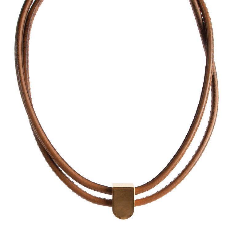 Shop safe online Delvaux cognac necklace in good condition, Delvaux necklace in good condition, Preloved Delvaux necklace in good condition.