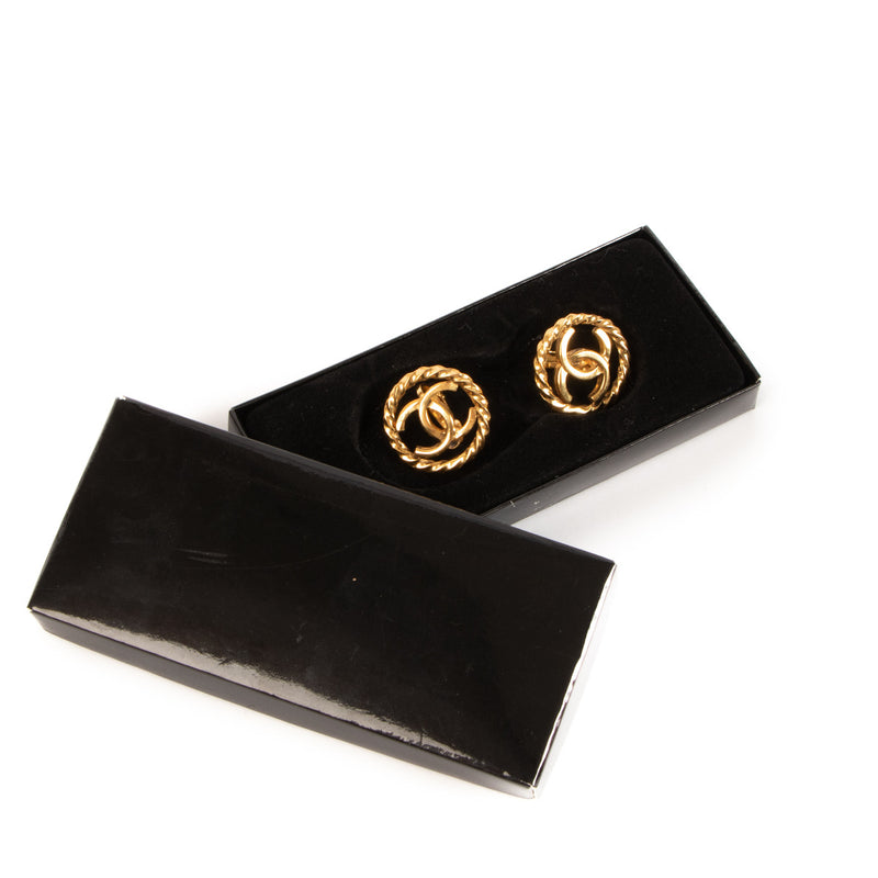 Chanel Gold CC Clip Vintage Earrings