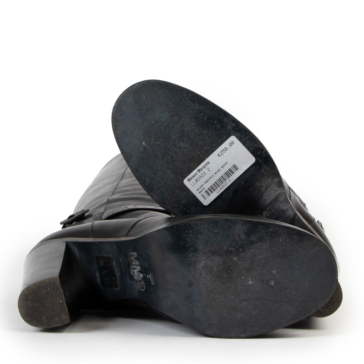 Buy an 100% authentic pair of second hand MM6 Maison Margiela Black Boots Size 39 at Labellov