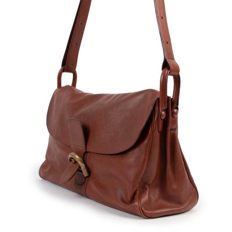 Shop safe online Delvaux Cognac Brillant Besace Bag , Delvaux crossbody bag in good condition, Preloved Delvaux crossbody bag in good condition.