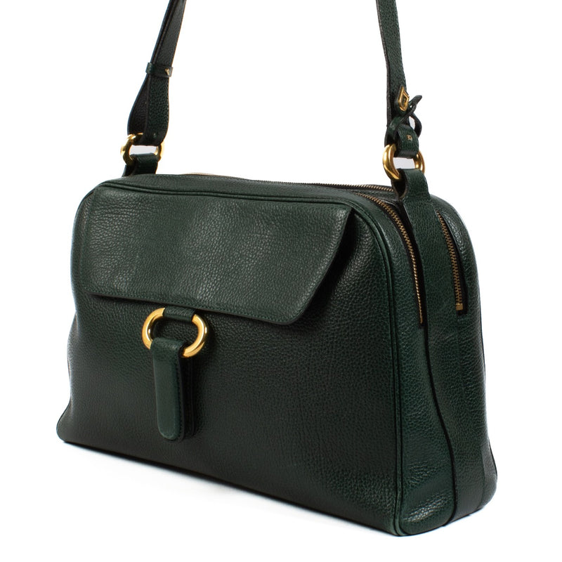Shop safe online at Labellov in Antwerp, Brussels and Knokke this 100% authentic second hand Delvaux Vintage Green Leather Crossbody.