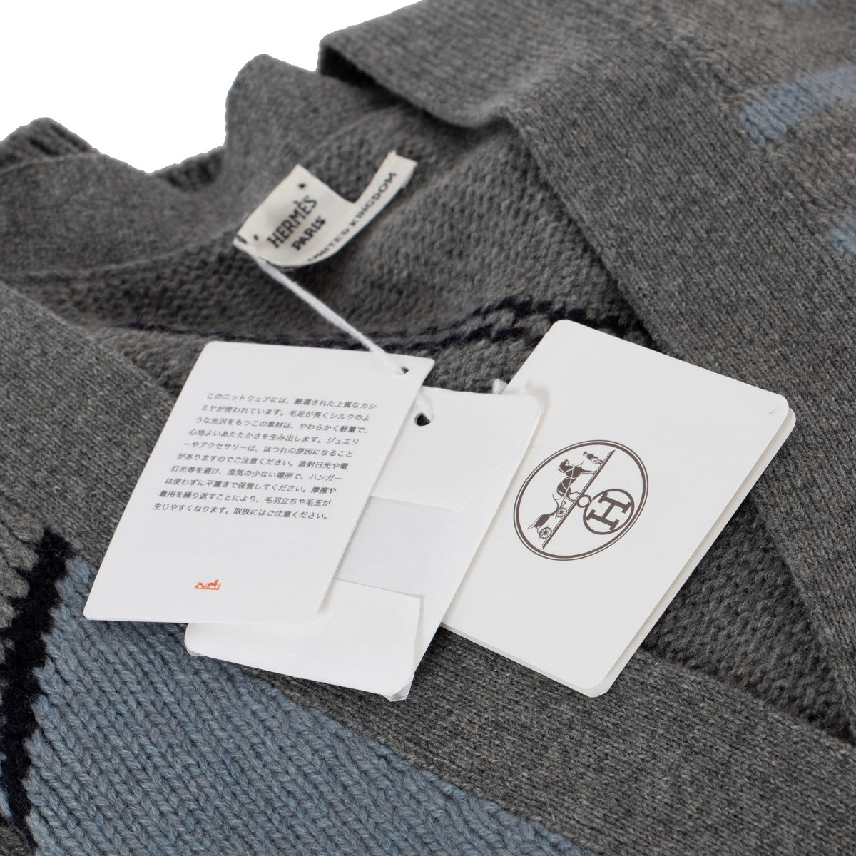 Hermès Manteau Cardigan en Cachemire Tricoté Gris Crayon - Taille FR38
