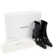Shop Balenciaga Fall/Winter 2018 Round Toe Polished Leather 540279 WAVL0 Boots at Labellov