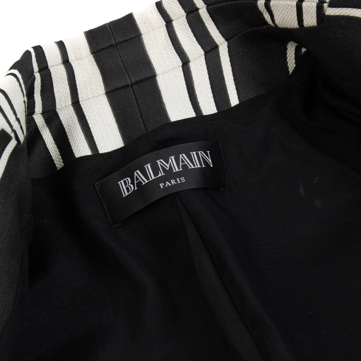 Authentic second hand Balmain Black And White Striped Blazer - Size 42 on Labellov.com