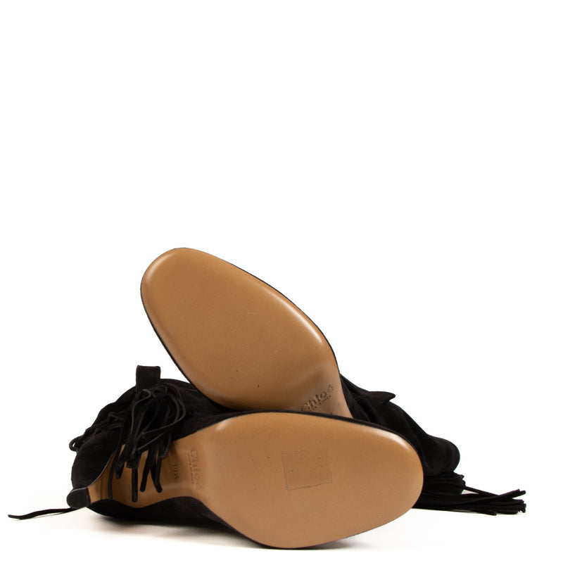 Shop safe online at Labellov in Antwerp, Brussels and Knokke these 100% authentic second hand Chloé Black Suede Tassel Tie Boots - size 38.5