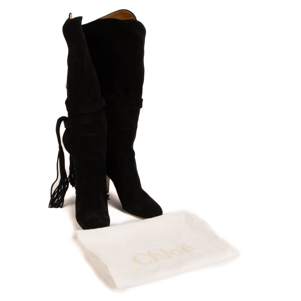 Shop safe online at Labellov in Antwerp, Brussels and Knokke these 100% authentic second hand Chloé Black Suede Tassel Tie Boots - size 38.5