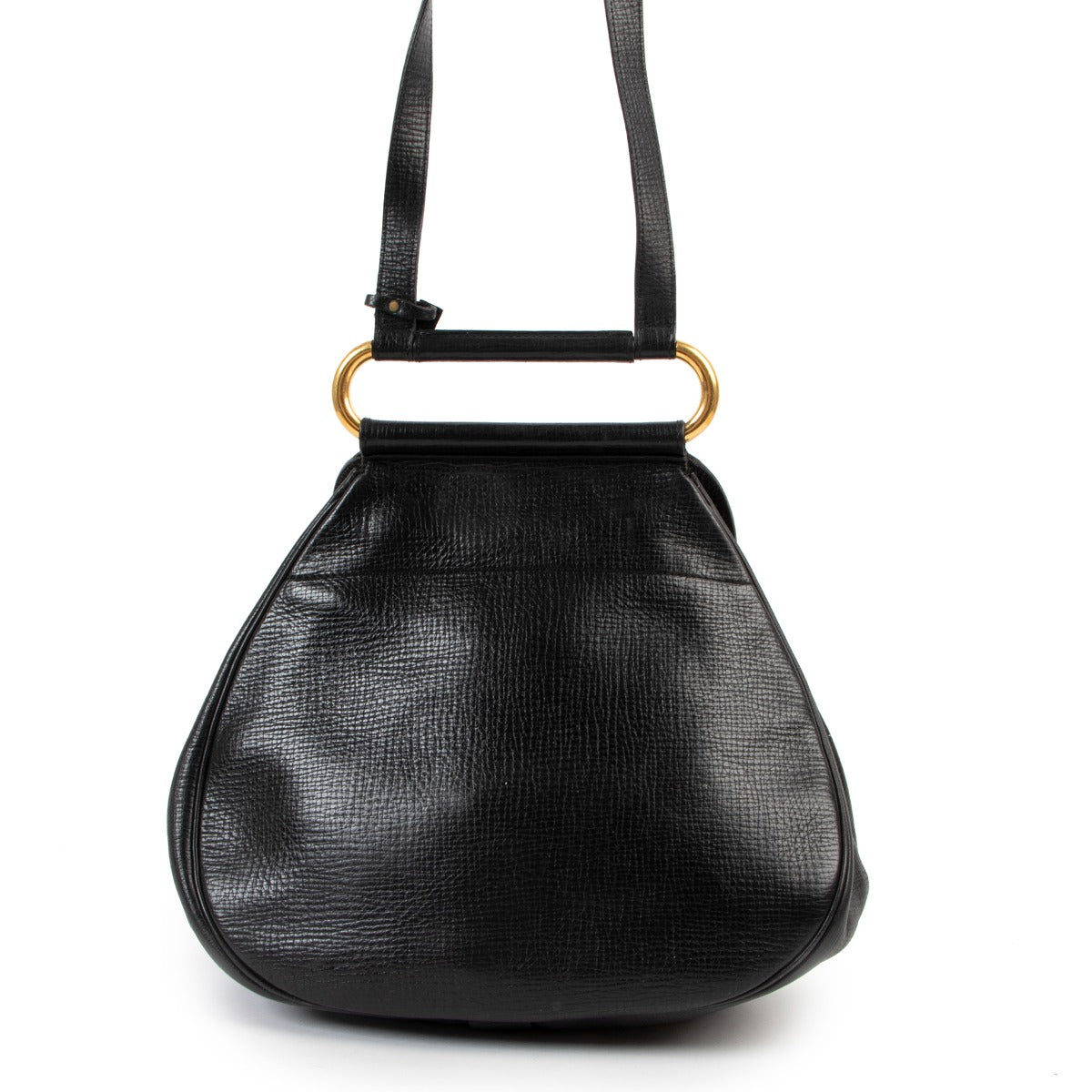 Shop safe online Delvaux Cerceau shoulder bag in very good condition, Delvaux black cerceau shoulder bag in very good condition, Preloved Delvaux black shoulder bag in very good condition.