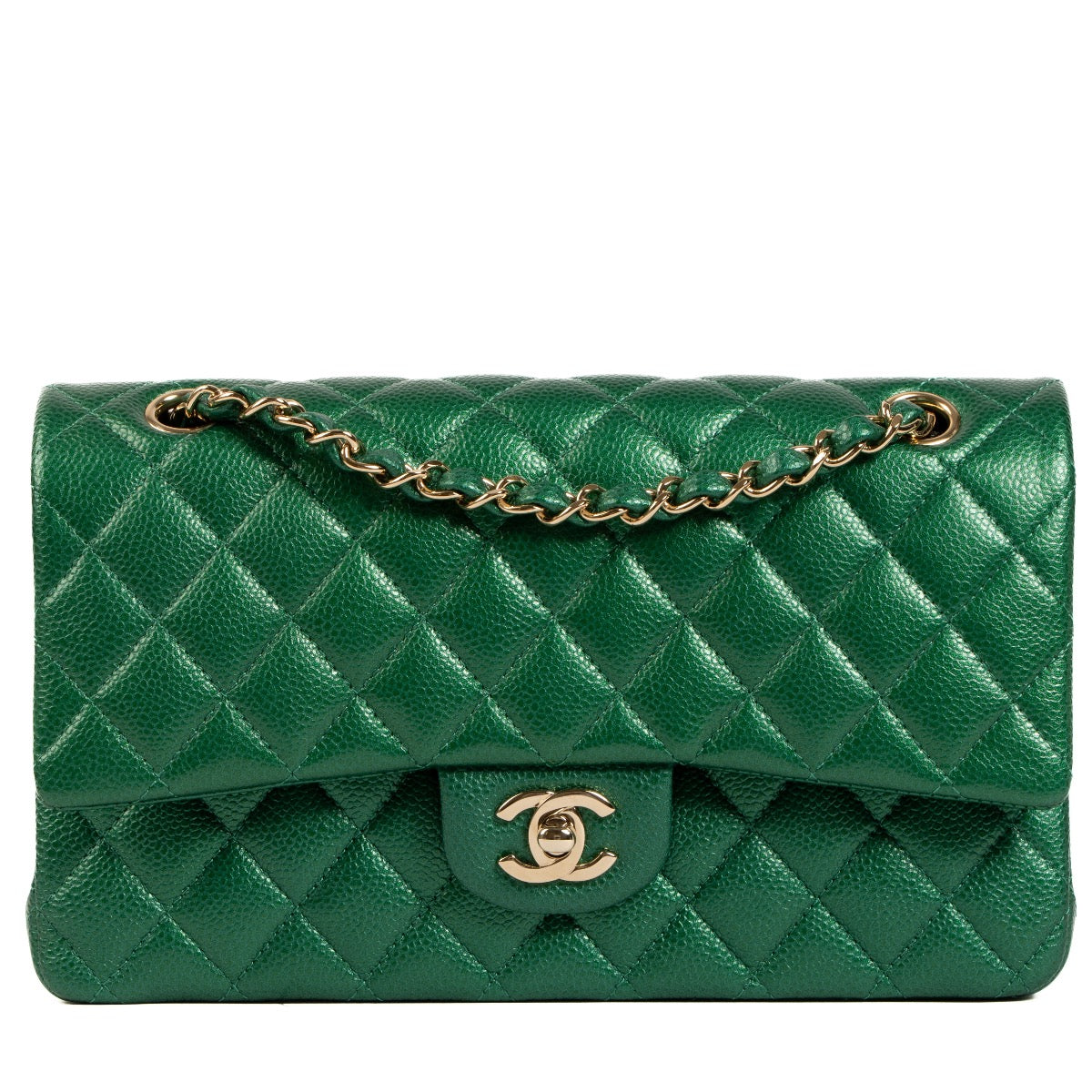 Shop safe online at Labellov in Antwerp, Brussels and Knokke this 100% authentic second hand Chanel Green Coated Caviar Medium Classic Flap Bag