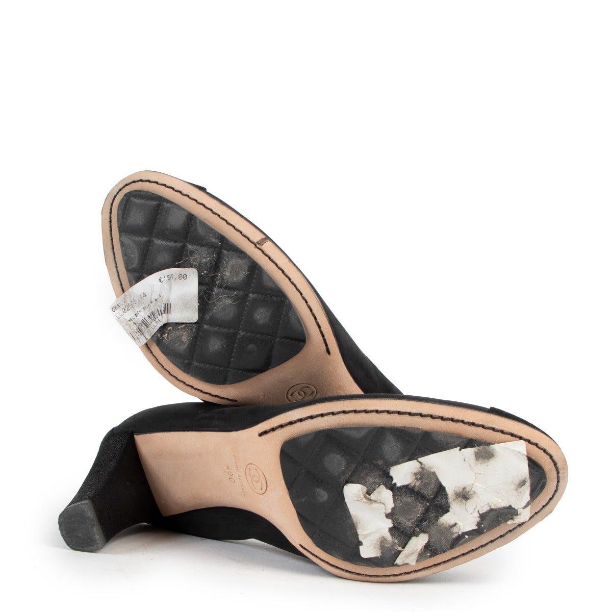 Shop now for your pre-loved, 100% authentic Chanel pumps, at Labellov.