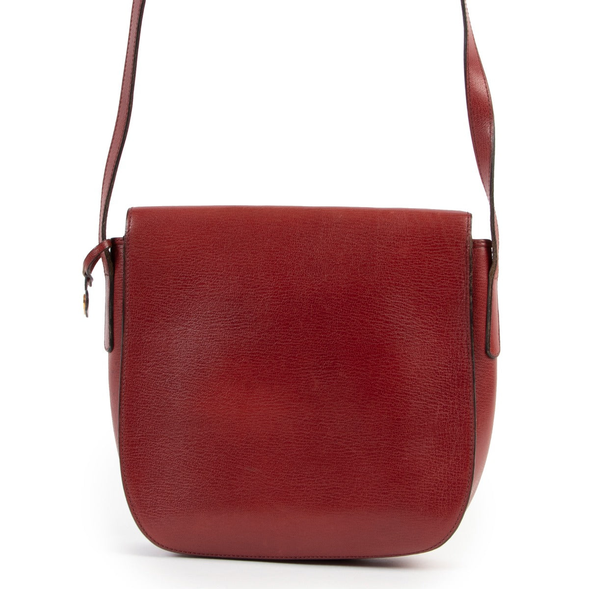 Shop safe online Delvaux red crossbody bag, Shop online 100%authentic Delvaux red crossbody bag, Preloved Delvaux crossbody bag in very good condition.