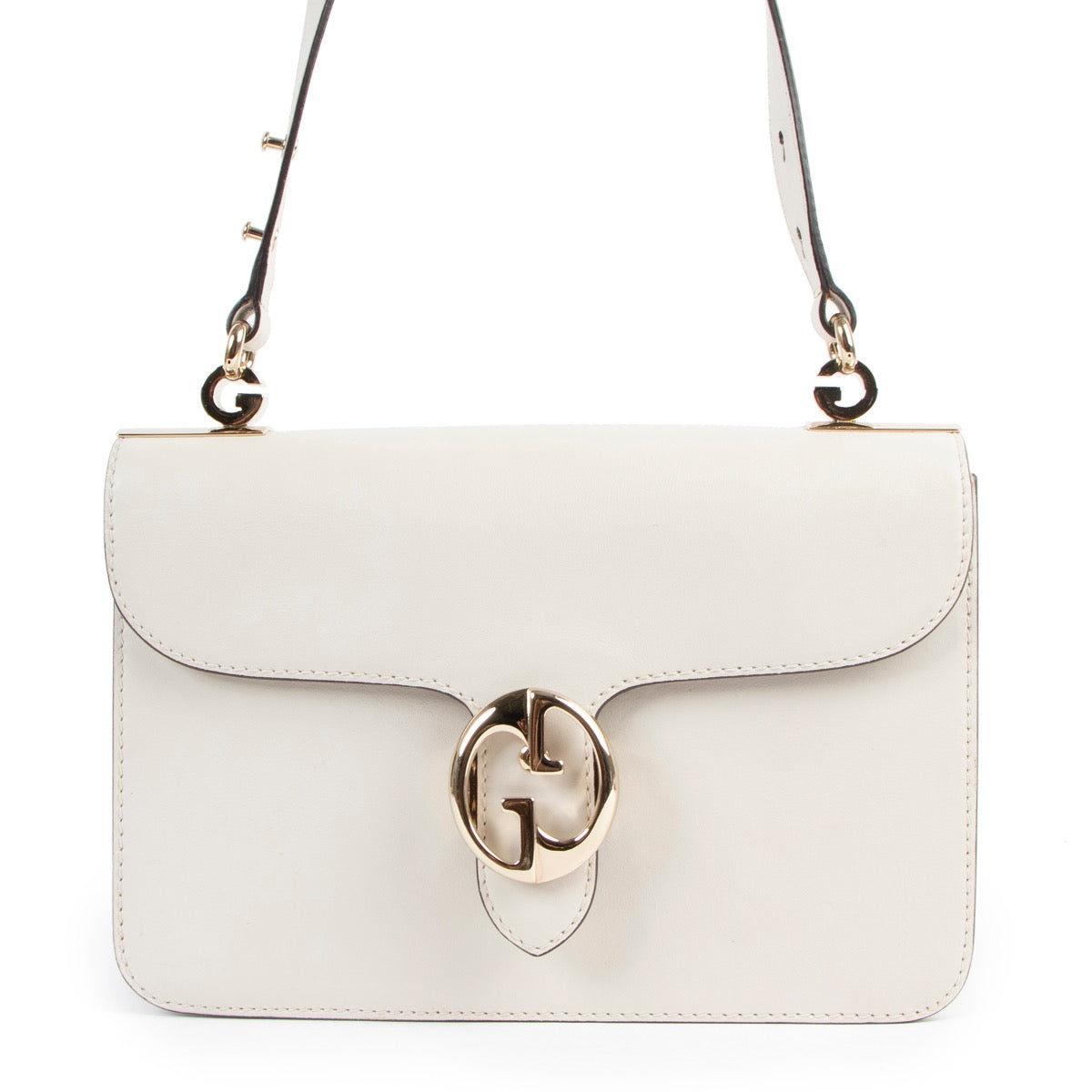 Buy authentic second hand Gucci White 1973 Medium Flap Shoulder Bag in good condition at Labellov in Antwerp.