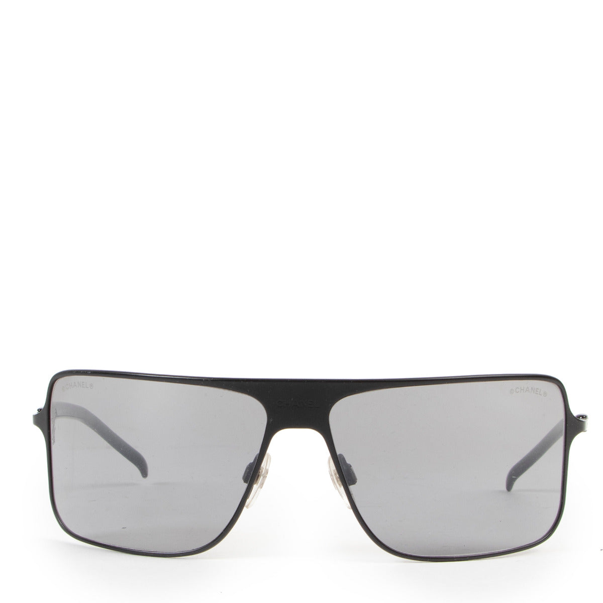 Chanel Black Square Metal Frame Sunglasses for the best price at Labellov secondhand luxury in Antwerp