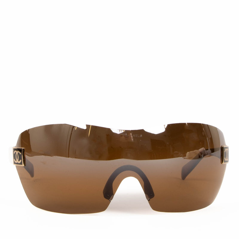 Shop safe online Labellov this 100% authentic second hand Chanel Tortoise 4111 Shield Sunglasses