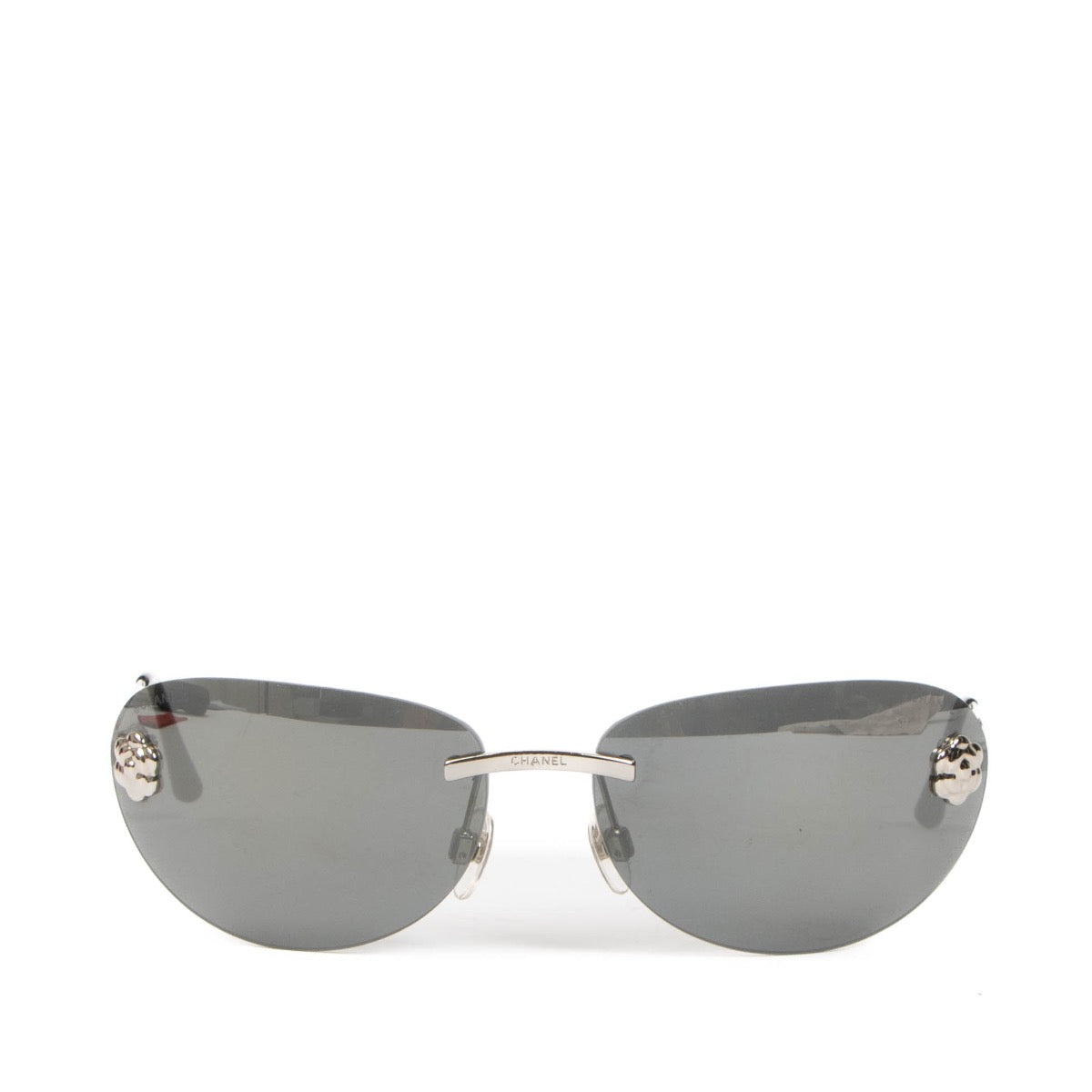 Shop safe online at Labellov these 100% authentic second hand Chanel Black 4084 Camellia Oval Sunglasses