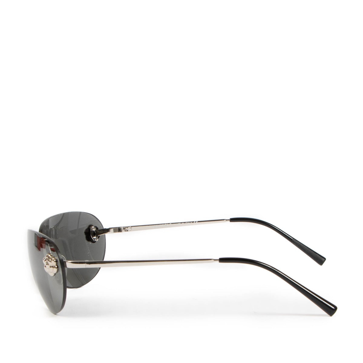Shop safe online at Labellov these 100% authentic second hand Chanel Black 4084 Camellia Oval Sunglasses