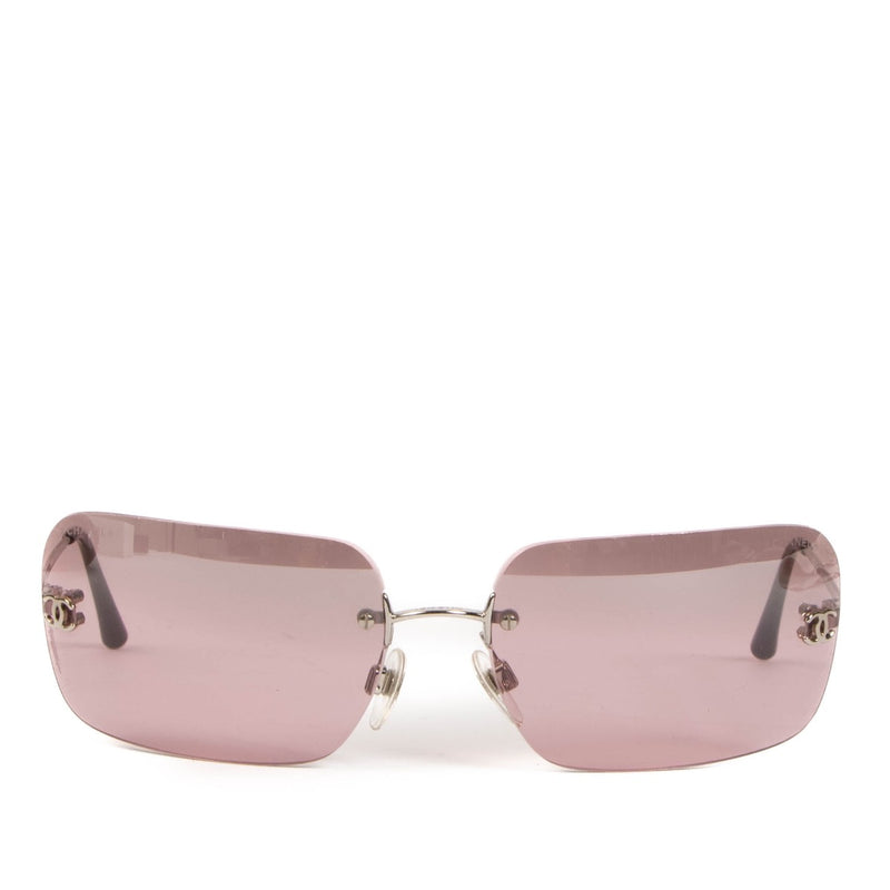 Shop safe online at Labellov these 100% authentic second hand Chanel Pink 4017 CC Sunglasses