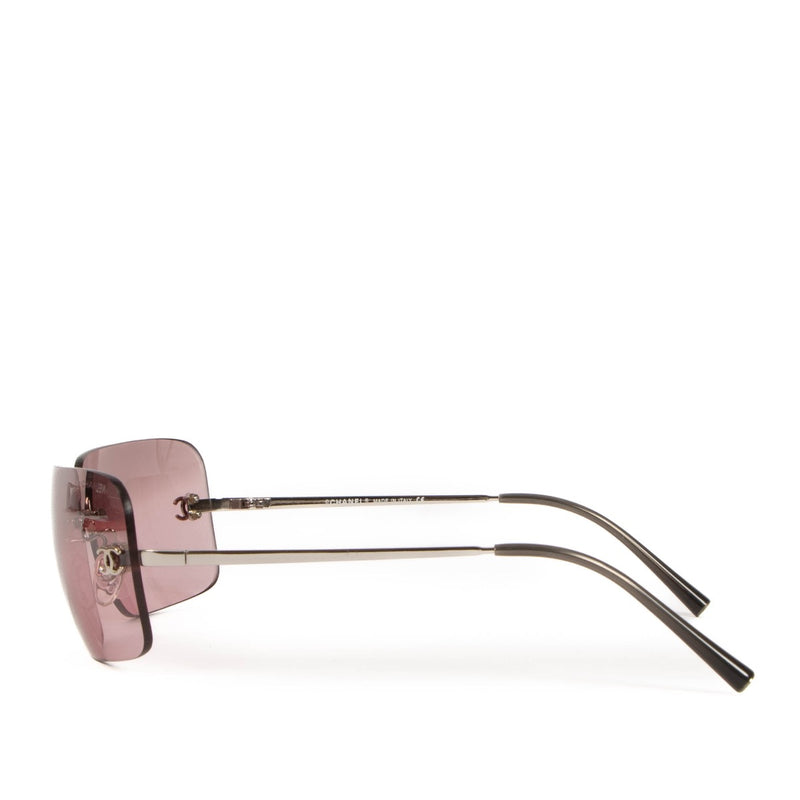 Shop safe online at Labellov these 100% authentic second hand Chanel Pink 4017 CC Sunglasses