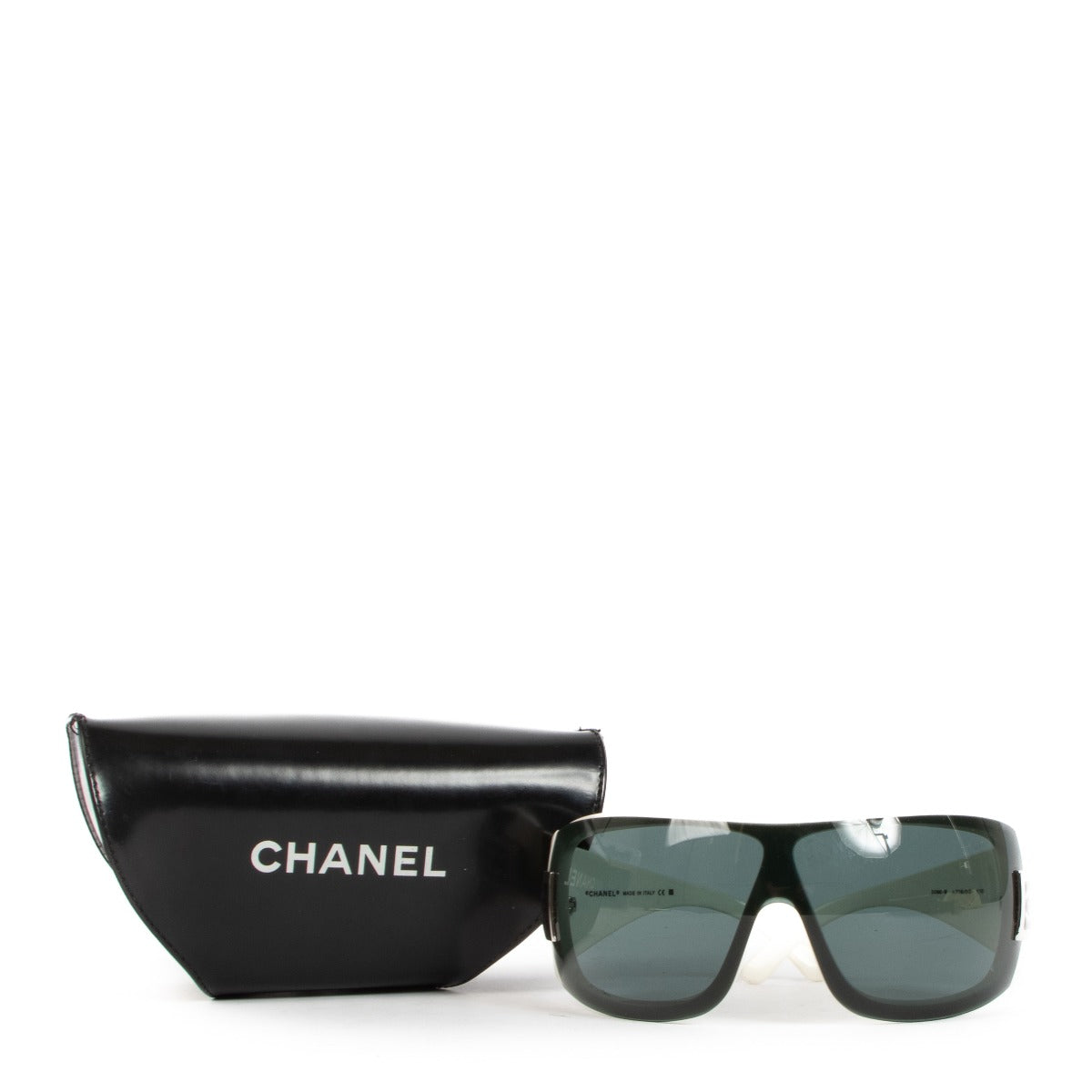 Lunettes Chanel blanches 5086 de type masque