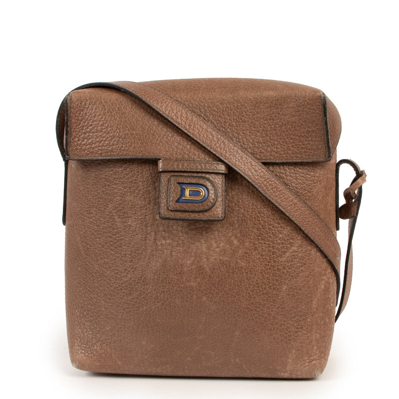 Shop second hand luxury designer Delvaux Vintage Taupe Leather Crossbody Bag at Labellov.