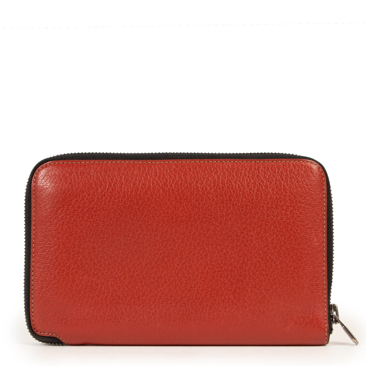 Shop authentic second hand designer vintage luxury fashion Delvaux Red Leather Zip Around Wallet at Labellov.