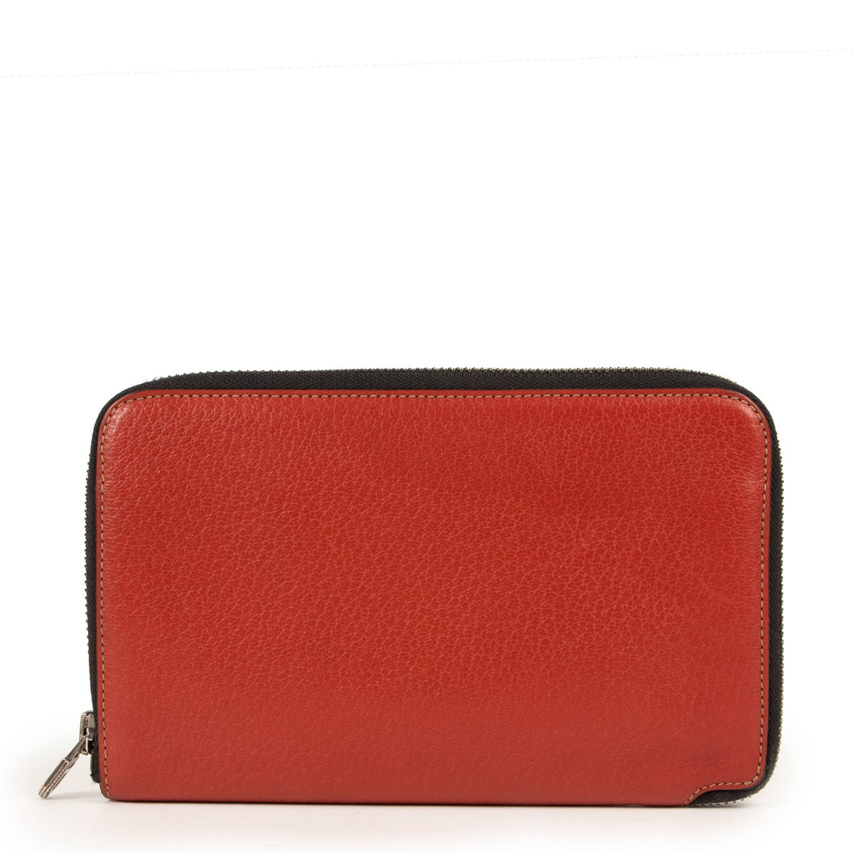 Shop authentic second hand designer vintage luxury fashion Delvaux Red Leather Zip Around Wallet at Labellov.