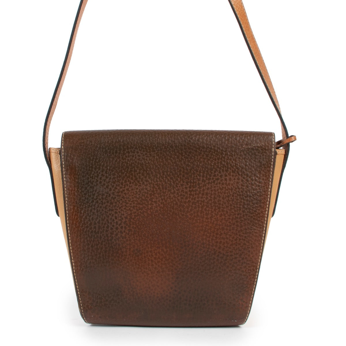 Buy an authentic second hand Delvaux Enveloppe Leather Shoulder Bag in good condition at Labellov.
