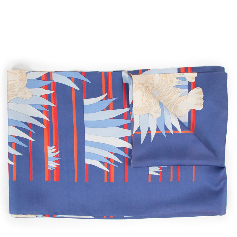 Buy an authentic second hand Hermès Silk Scarf in good condition at Labellov