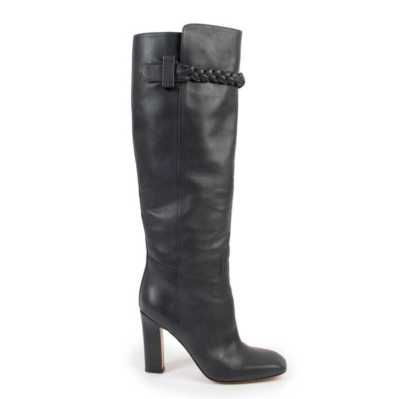 Shop safe online at Labellov in Antwerp this 100% authentic second hand Valentino Dark Grey Boots - Size 38