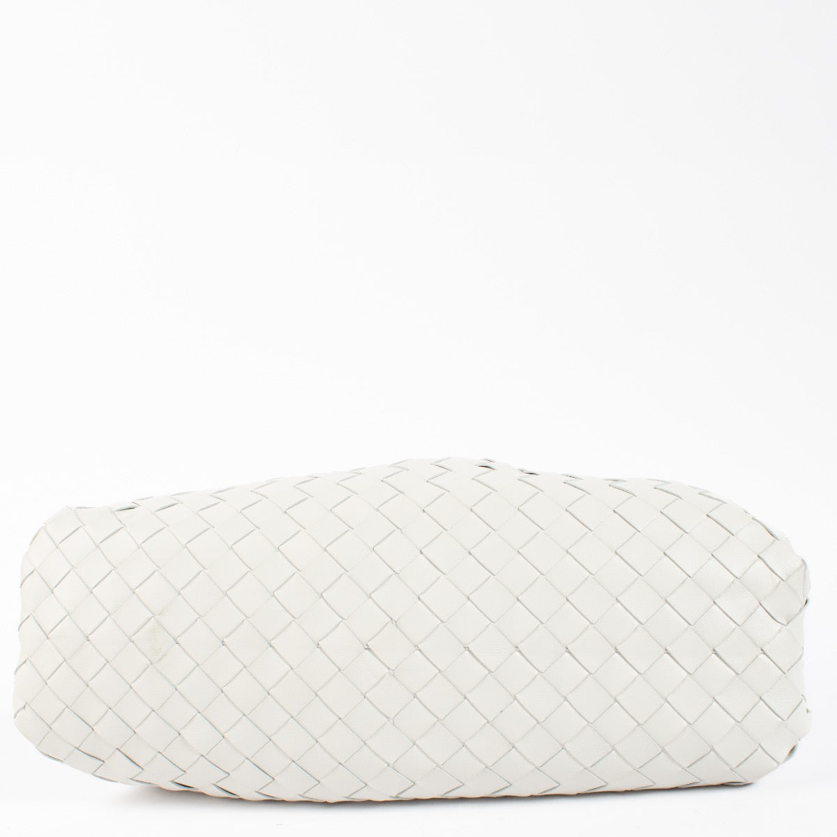 Authentic second hand Bottega Veneta White Pouch Clutch Labellov.com