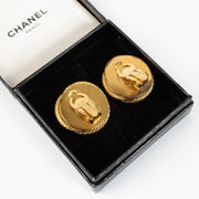 Authentic second hand Chanel Gold Clip On Earrings on Labellov.com