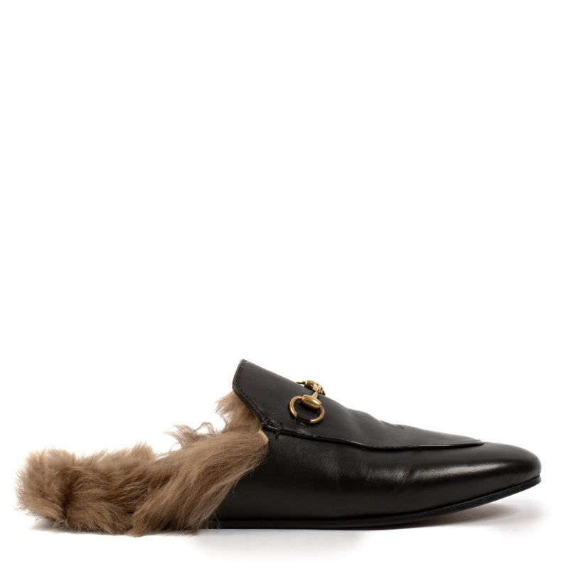 Shop 100% authentic secondhand Gucci Black Princetown Fur Flats - Size 40 on labellov.com