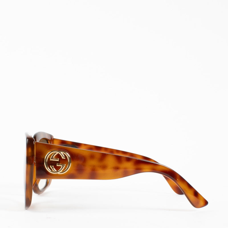 Authentic second hand Gucci Brown Sunglasses on Labellov.com