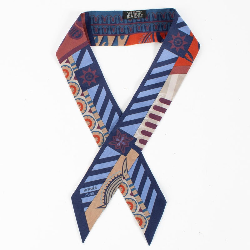 Hermès Geometrie Cretoise Silk Twilly Scarf