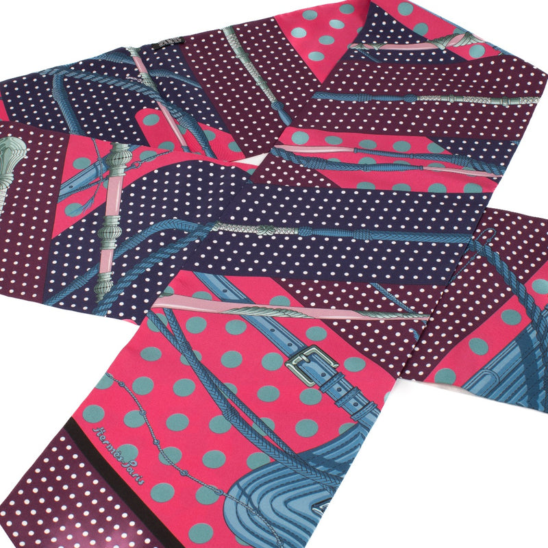 shop 100% authentic second hand Hermès Saris Maxi Twilly Scarf on Labellov.com