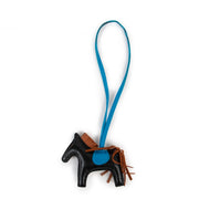 Shop safe online at Labellov in Antwerp this 100% authentic second hand Hermès Milo Lambskin Noir Rodéo PM Bag Charm