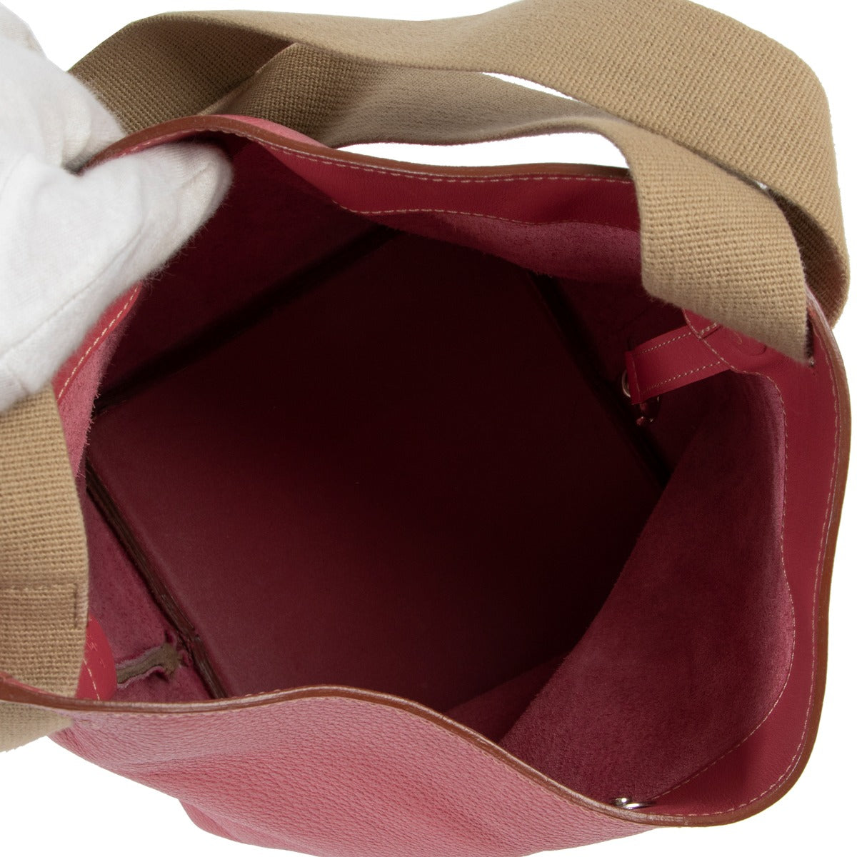 Shop second hand luxury designer Delvaux Pink Leather Bucket Bag at Labellov.com.