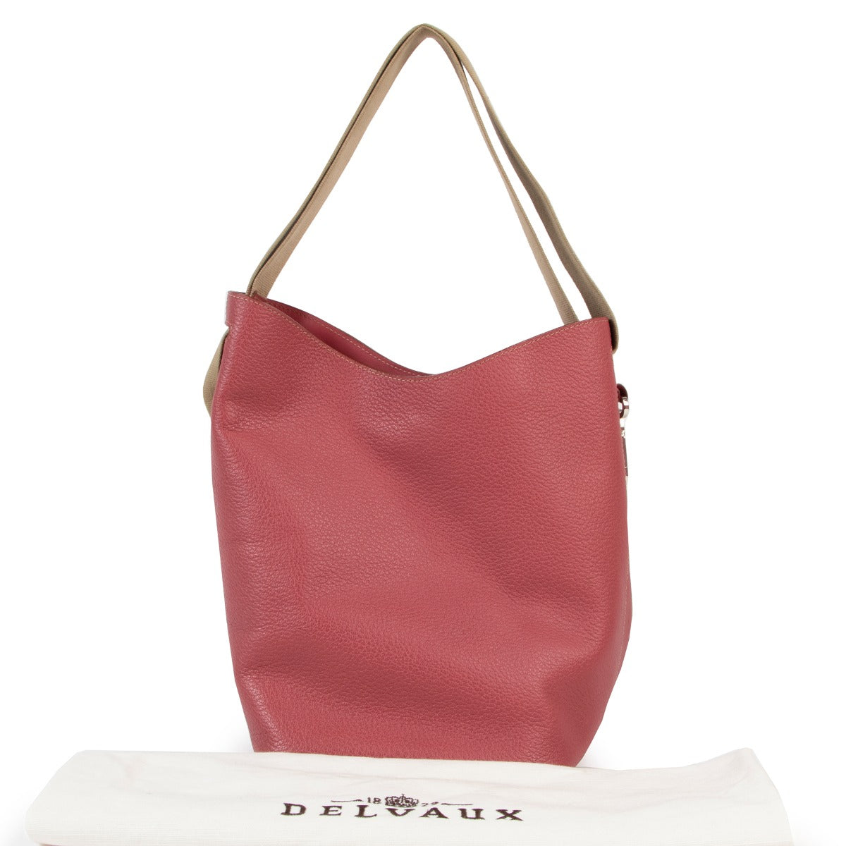 Shop second hand luxury designer Delvaux Pink Leather Bucket Bag at Labellov.com.
