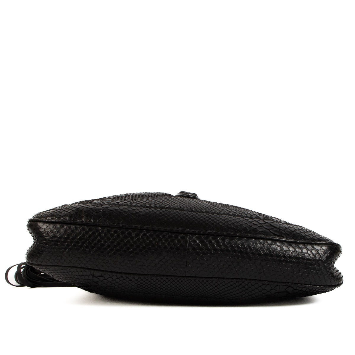Shop safe online at Labellov in Antwerp, Brussels and Knokke this 100% authentic second hand Gucci Black Python New Jackie Hobo Shoulder Bag