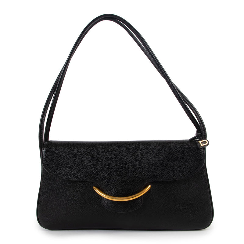 Shop safe online at Labellov in Antwerp this 100% authentic second hand Delvaux Black Shoulder bag