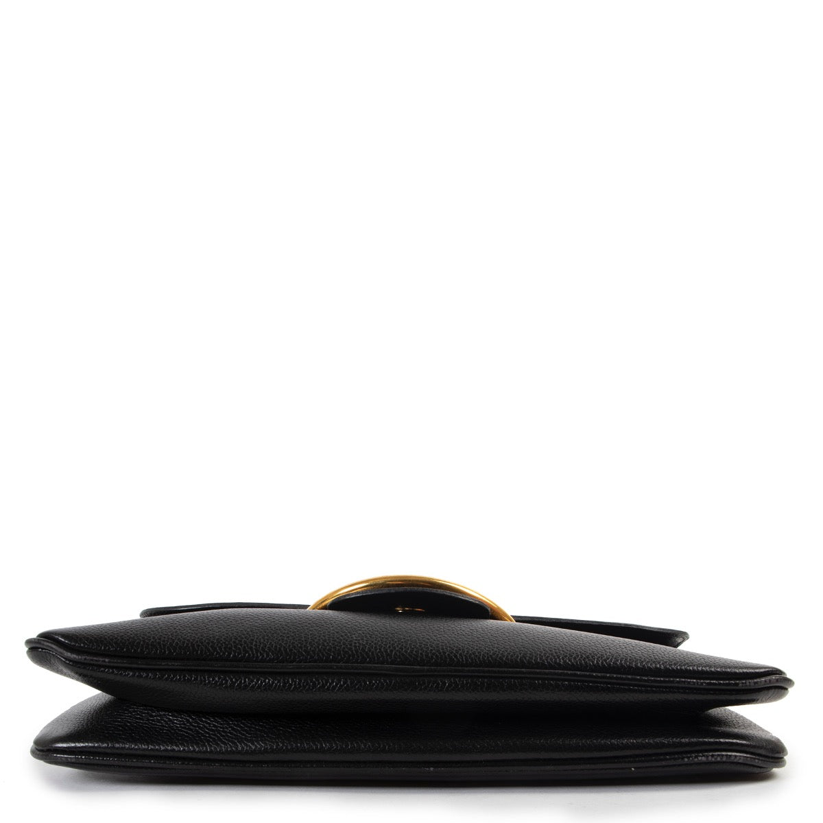 Shop safe online at Labellov in Antwerp this 100% authentic second hand Delvaux Black Shoulder bag