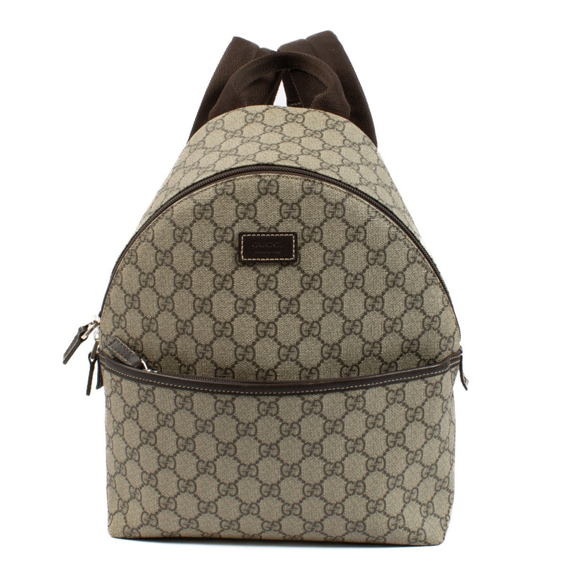 Shop safe online at Labellov in Antwerp, Brussels and Knokke this 100% authentic second hand Gucci Children's GG Backpack. Veilig online tweedehands authentieke Gucci Children's GG rugzak kopen bij Labellov.
